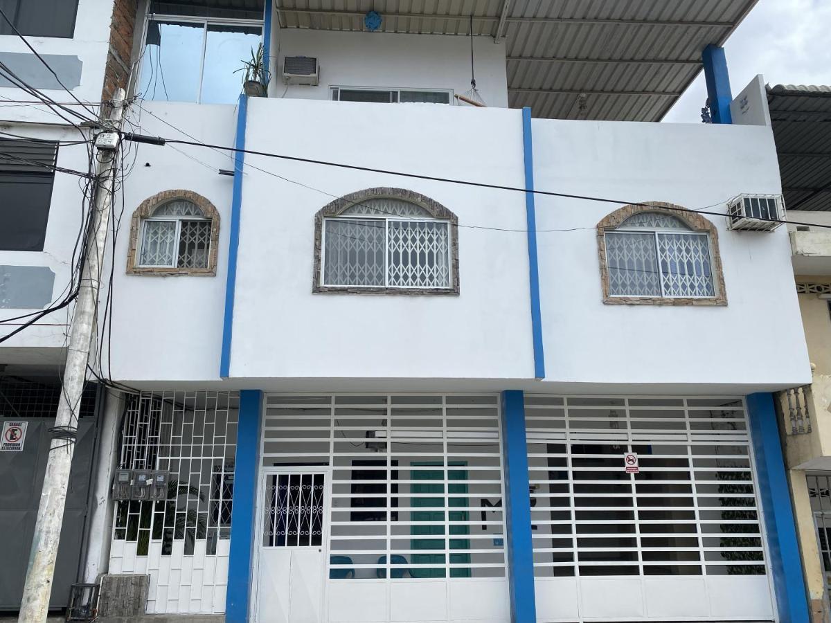 Playa Suites, Cerca Del Malecon Manta Eksteriør bilde